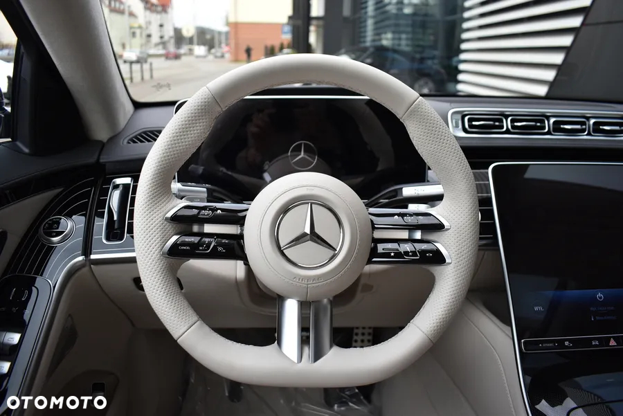 Mercedes-Benz Klasa S 450 d 4Matic L 9G-TRONIC - 17