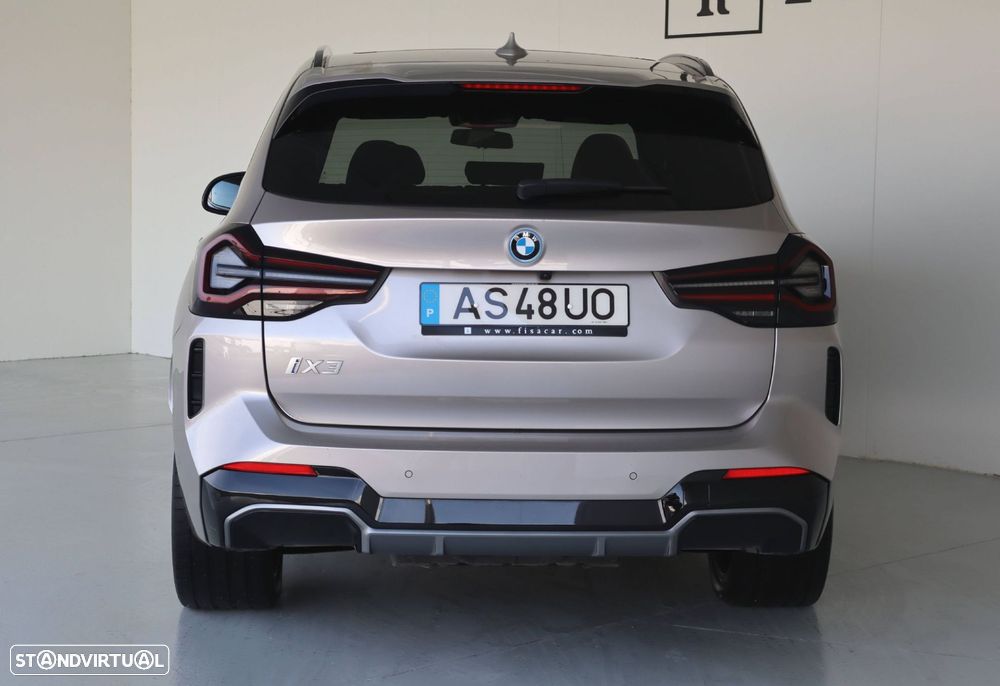 BMW iX3 M Sport Inspiring - 10