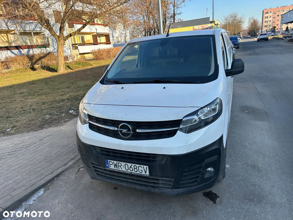Opel Vivaro - 10