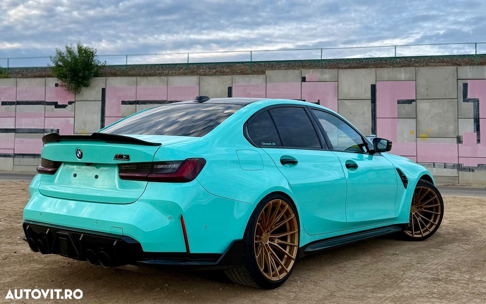 BMW M3 Competition M xDrive - 4