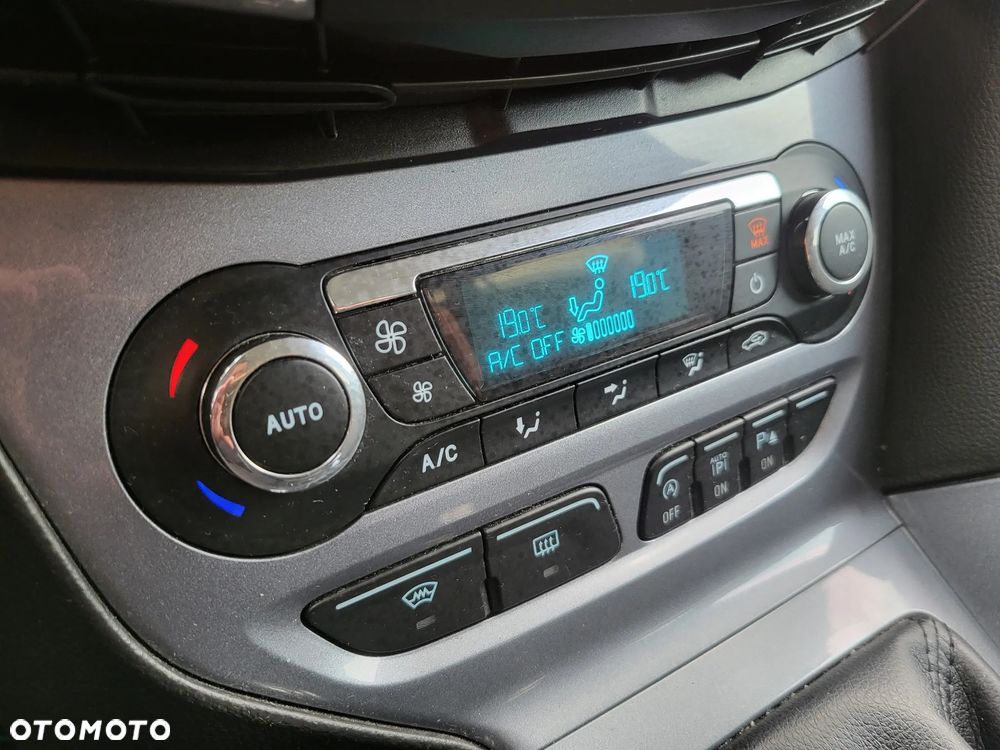 Ford Focus 1.6 TDCi Titanium - 34