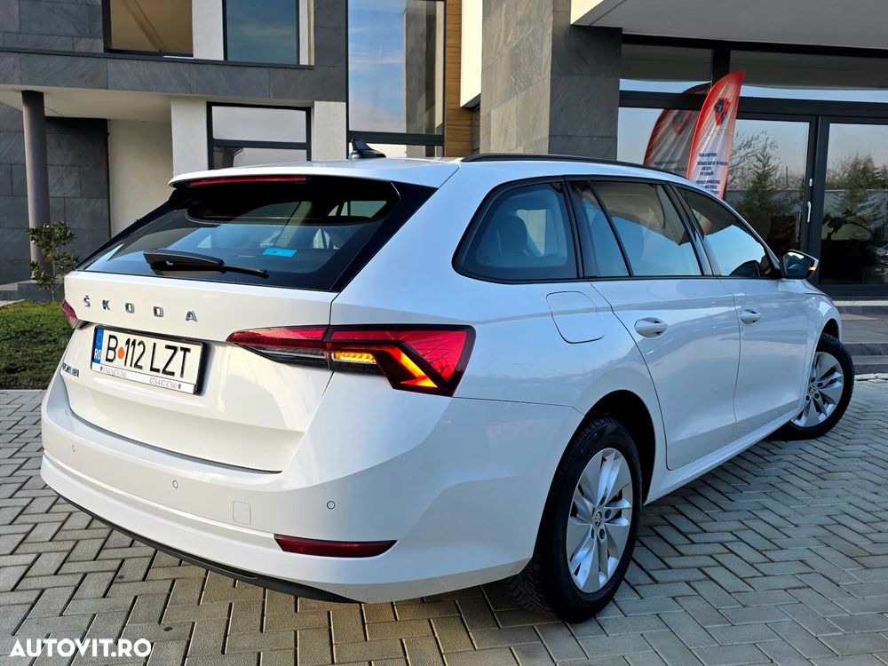 Skoda Octavia 2.0 TDI Ambition - 8