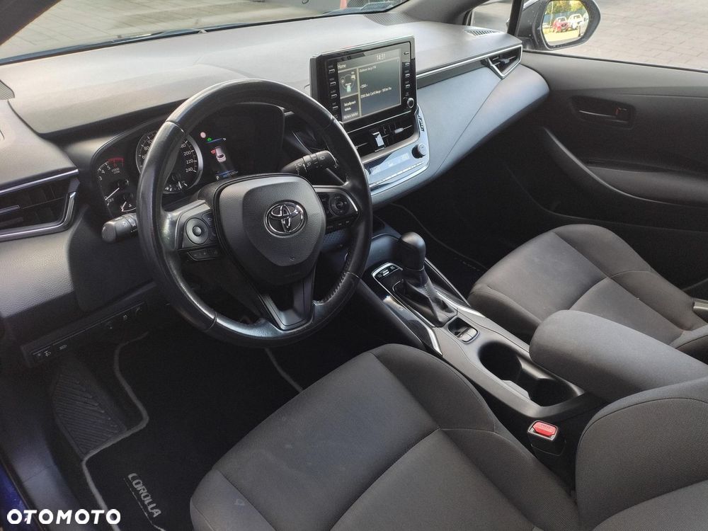 Toyota Corolla - 9
