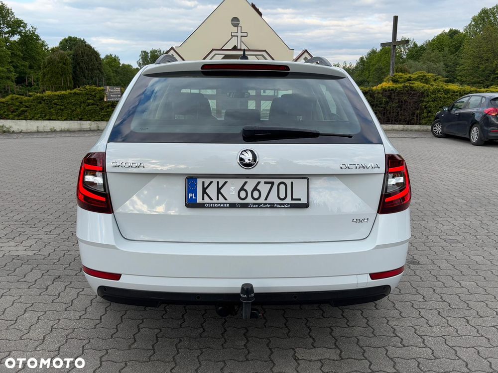Skoda Octavia 2.0 TDI 4x4 L&K DSG - 2