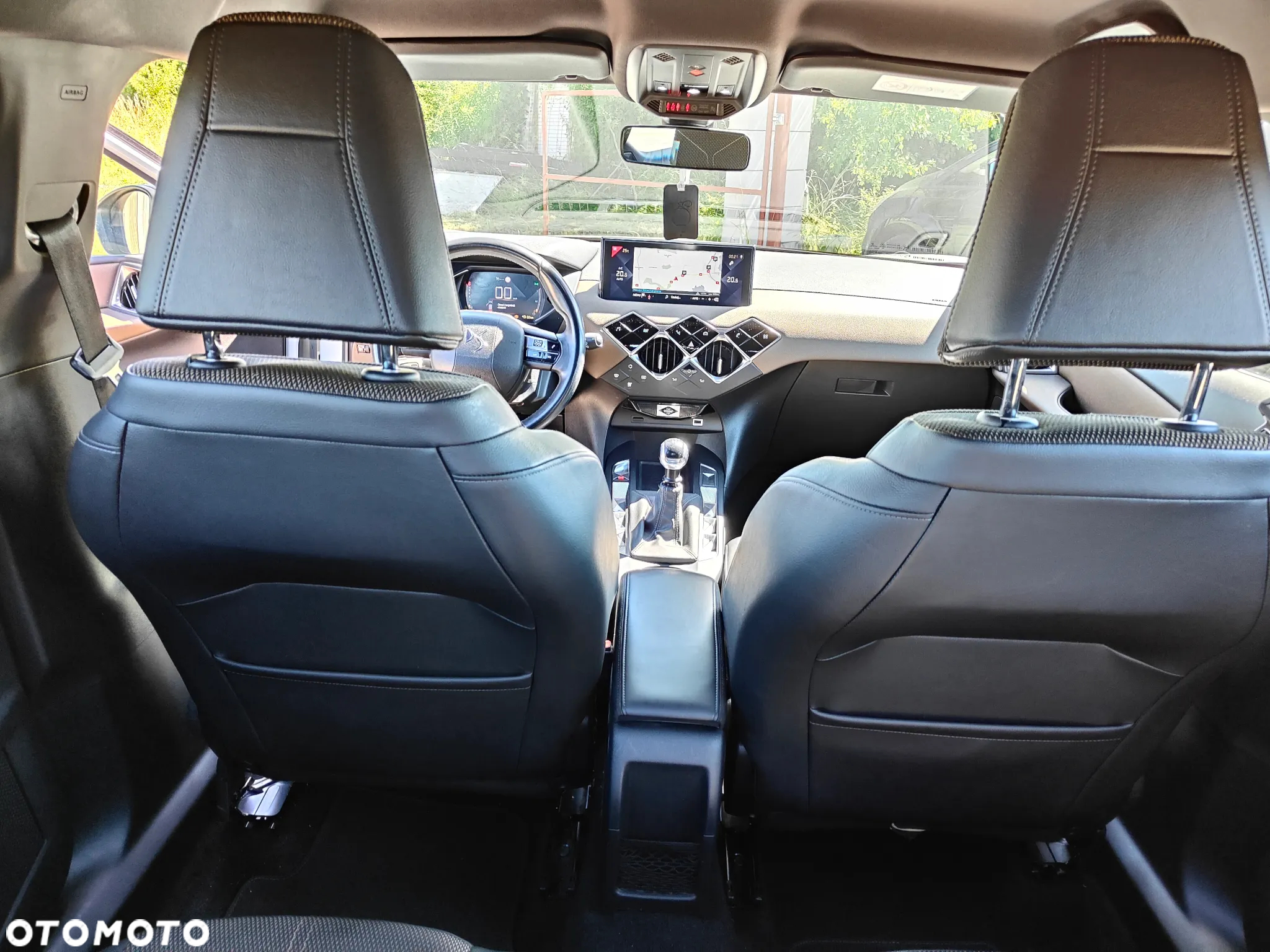DS Automobiles DS 3 Crossback 1.2 PureTech So Chic - 11