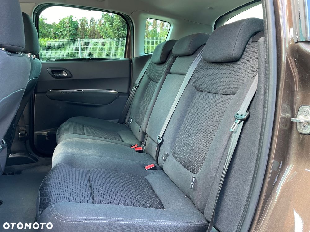 Peugeot 3008 1.6 THP Allure - 9