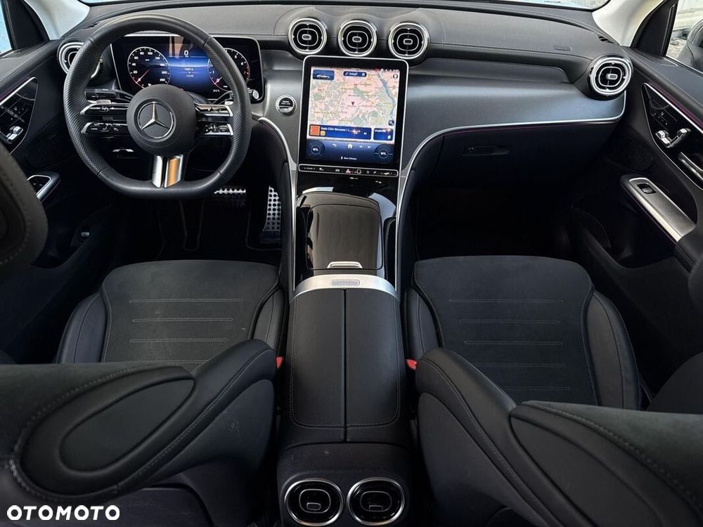 Mercedes-Benz GLC - 17