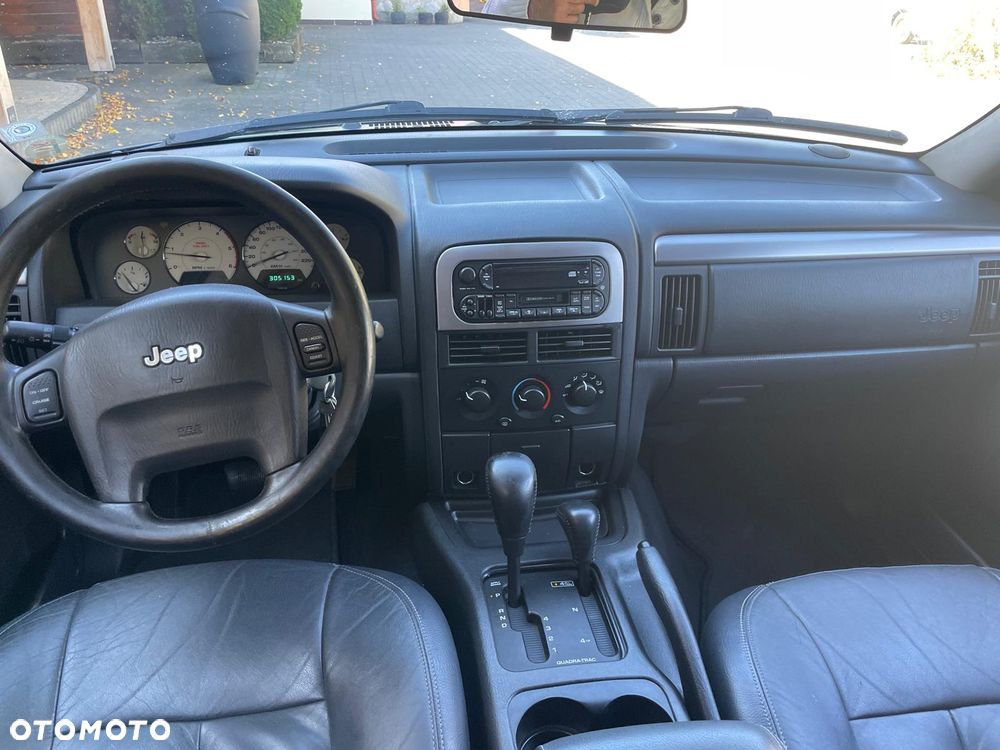 Jeep Grand Cherokee - 9