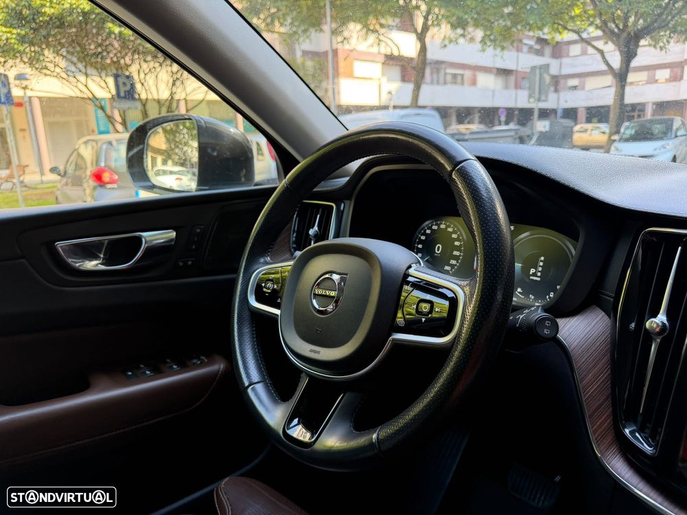 Volvo XC 60 - 13