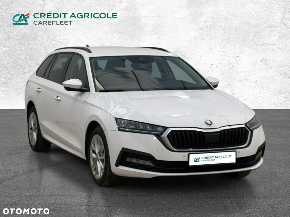 Skoda Octavia 2023 photo 3