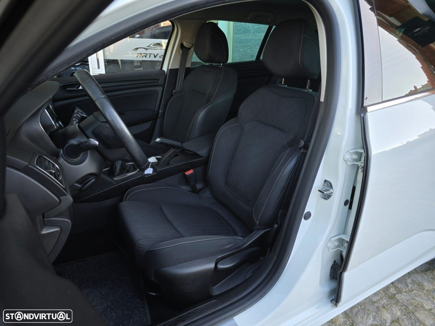 Renault Mégane Sport Tourer 1.3 TCe Limited - 6