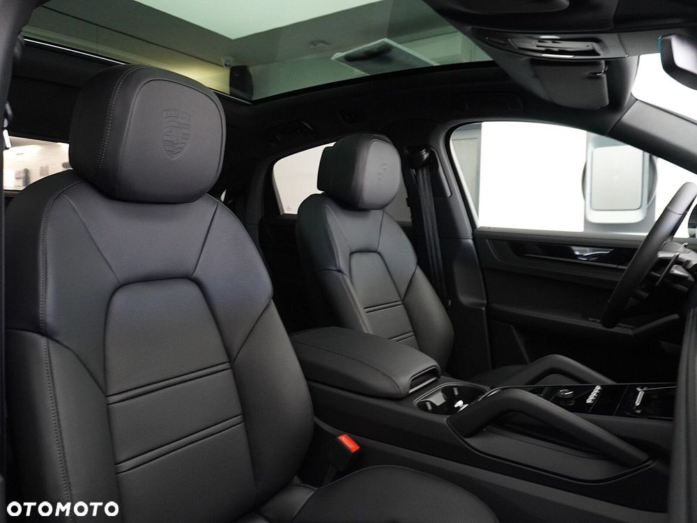 Porsche Cayenne Black Edition - 31