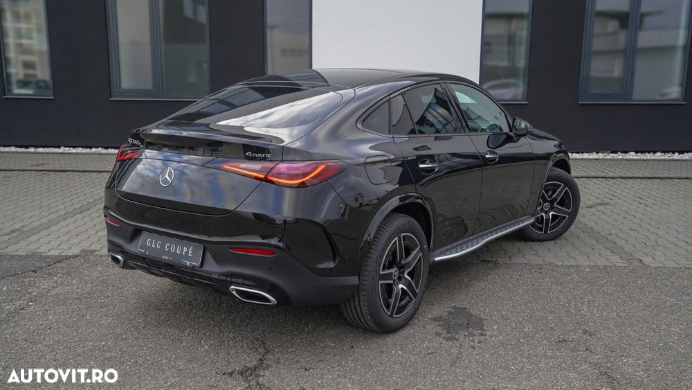 Mercedes-Benz GLC Coupe 300 e 4MATIC - 5