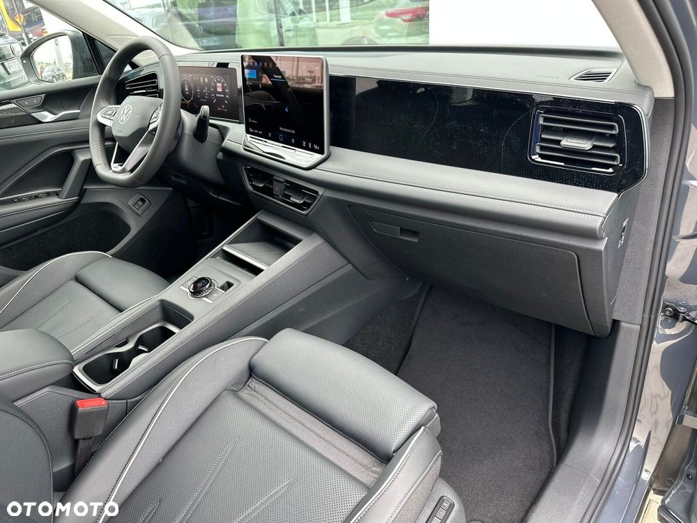 Volkswagen Tiguan - 20