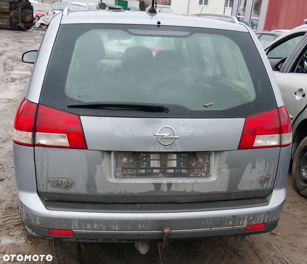 OPEL VECTRA C FL KOMBI Z163 - 3