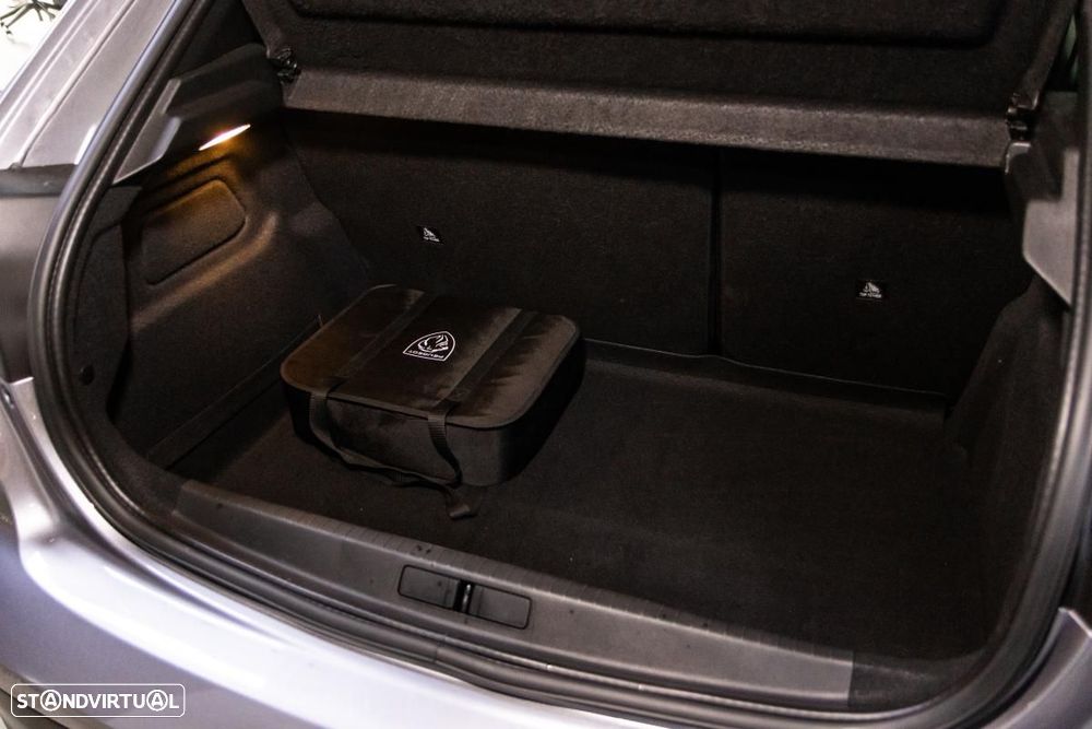 Peugeot e-208 50 kWh Active - 44