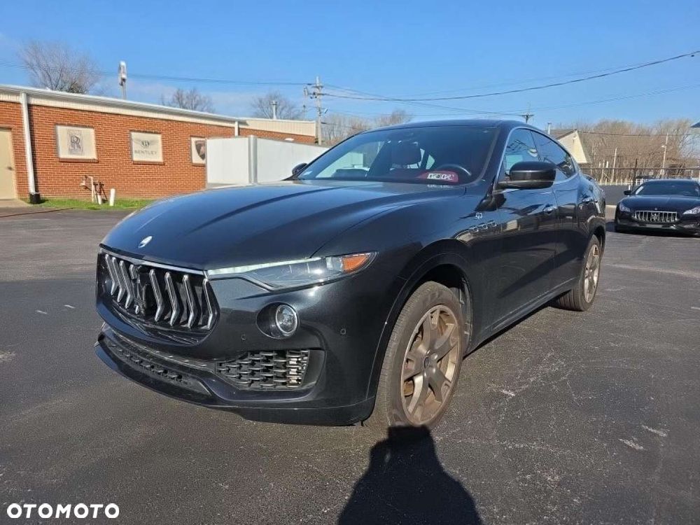 Maserati Levante - 4