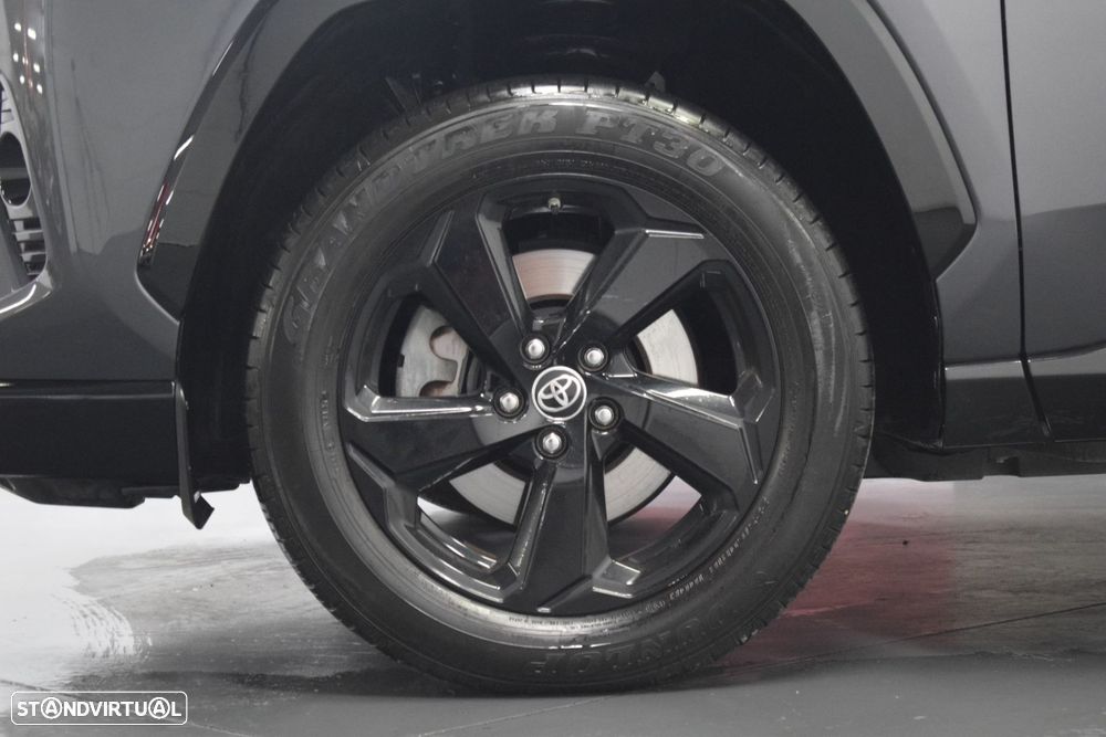 Toyota RAV4 2.5 HDF Square Collection - 18