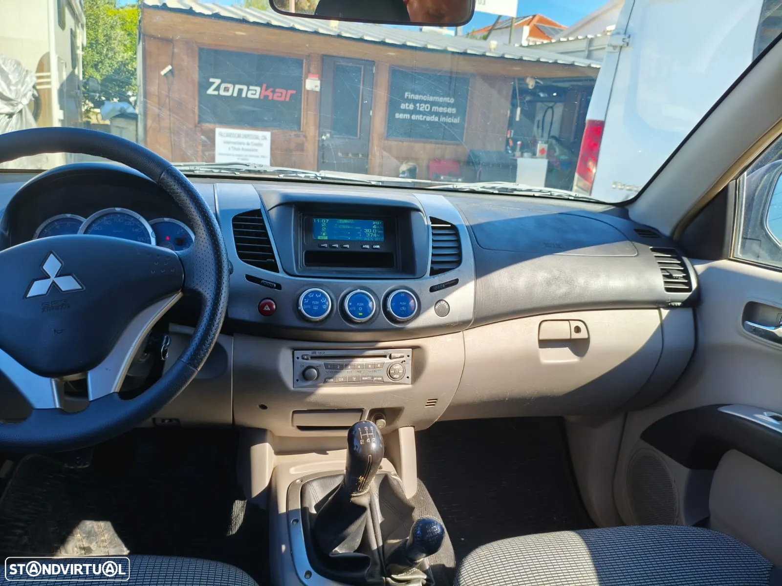 Mitsubishi L 200 4X4 LONGA - 17