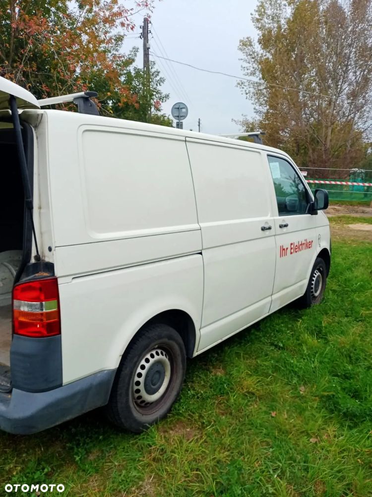 Volkswagen Transporter T5 TDI L1H1 - 7