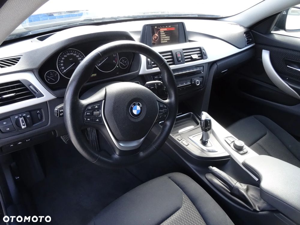 BMW Seria 4 420d xDrive Sport-Aut - 16