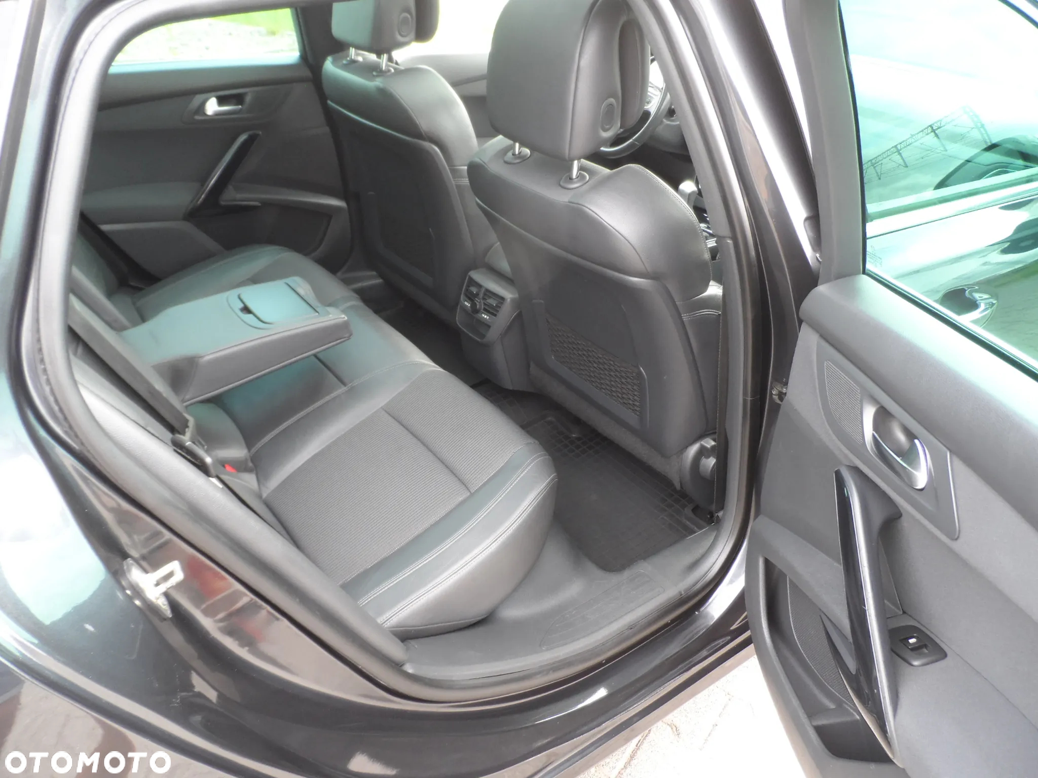 Peugeot 508 SW e-HDi FAP 110 EGS6 Active - 16