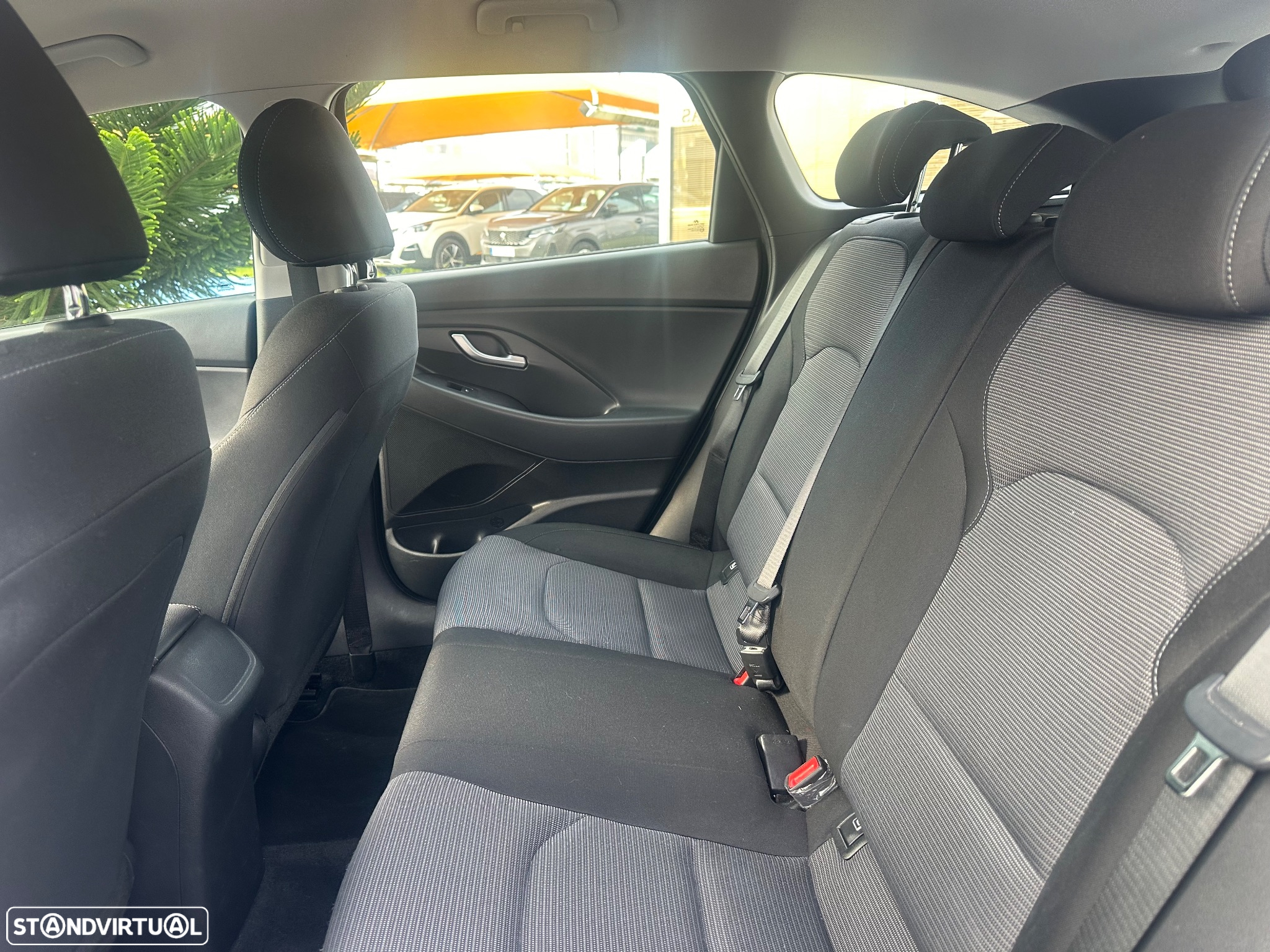 Hyundai i30 SW 1.6 CRDi Style - 39