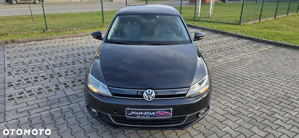 Volkswagen Jetta - 9