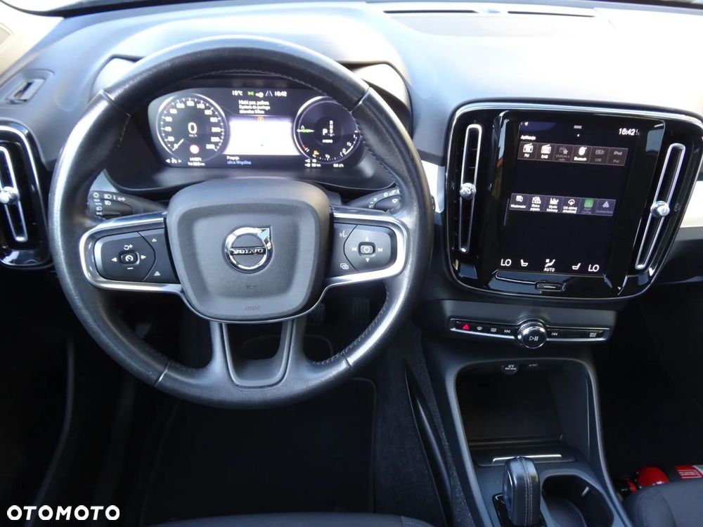 Volvo XC 40 T4 Recharge DKG Plus Dark - 21