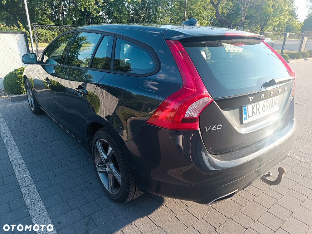 Volvo V60 D4 Drive-E Base - 4