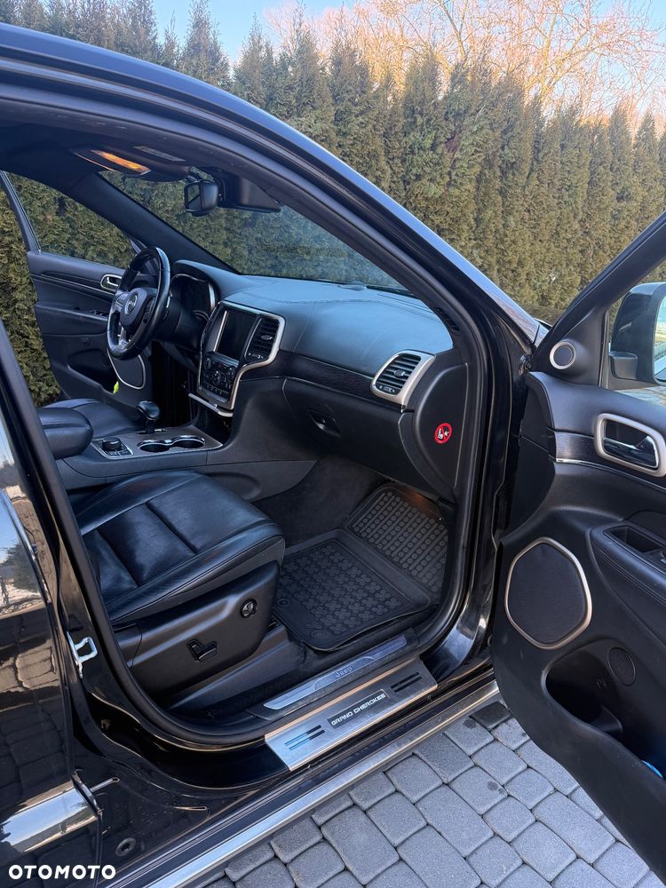 Jeep Grand Cherokee Gr 3.0 CRD Overland Summit - 12
