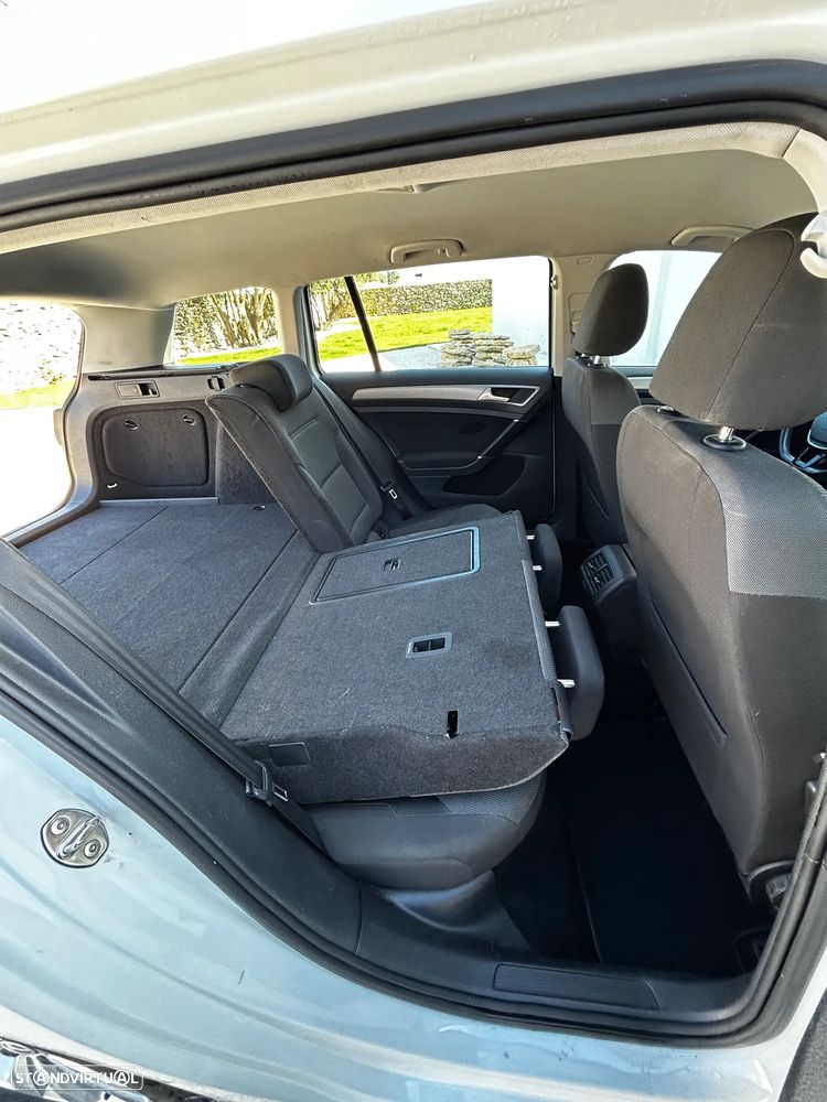 VW Golf Variant 1.6 TDi BlueMotion DSG Comfortline - 33