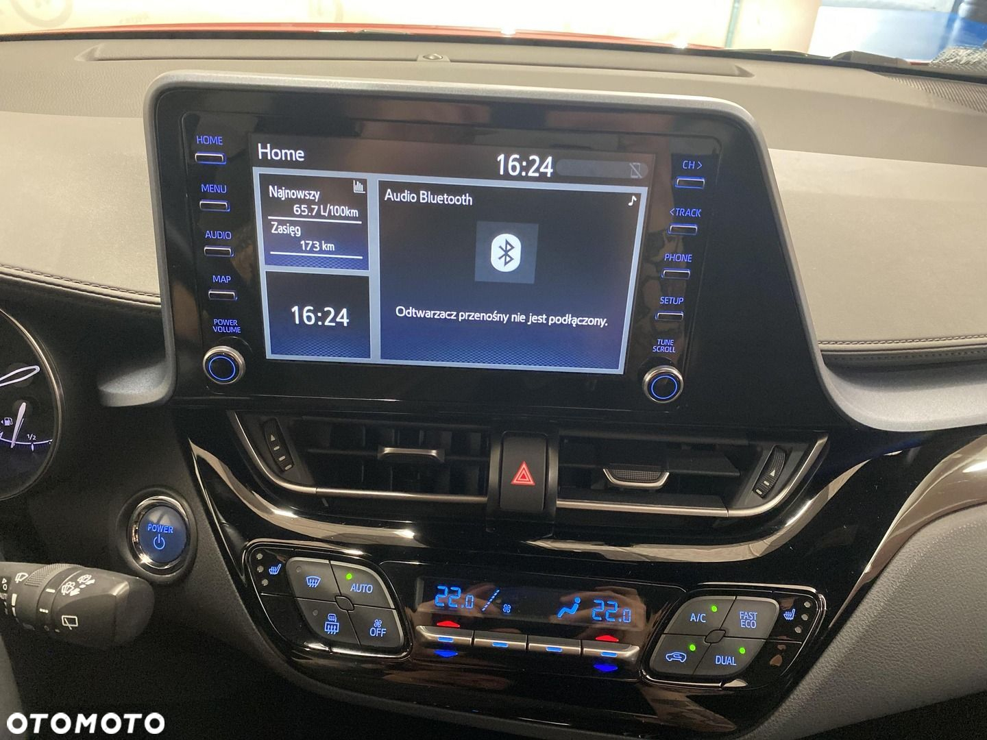Toyota C-HR - 16