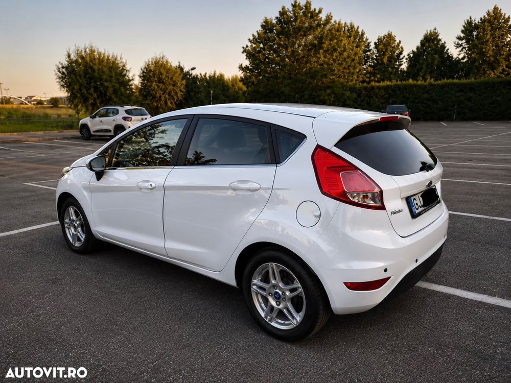 Ford Fiesta - 6