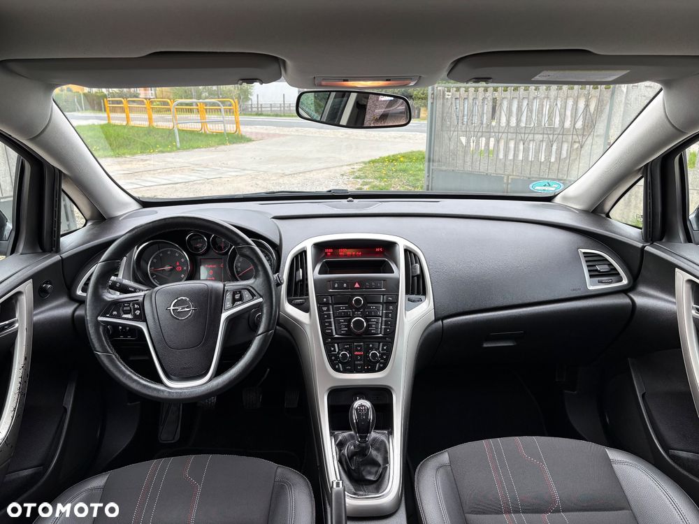 Opel Astra 1.4 EcoFLEX 150 Jahre - 33