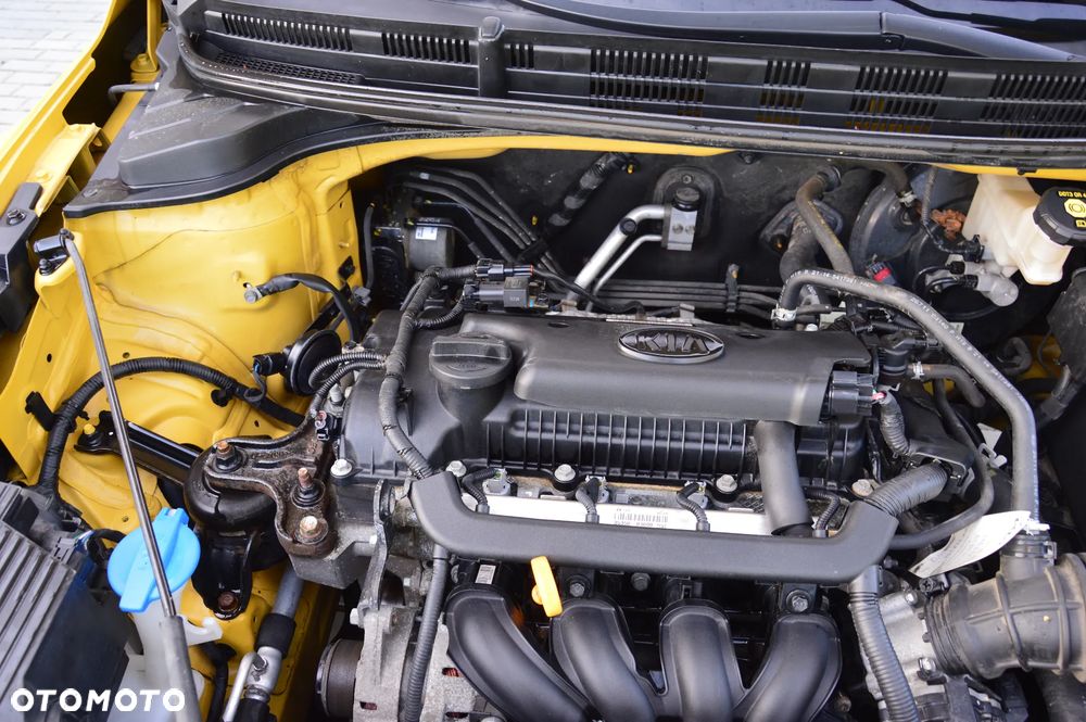 Kia Stonic - 24