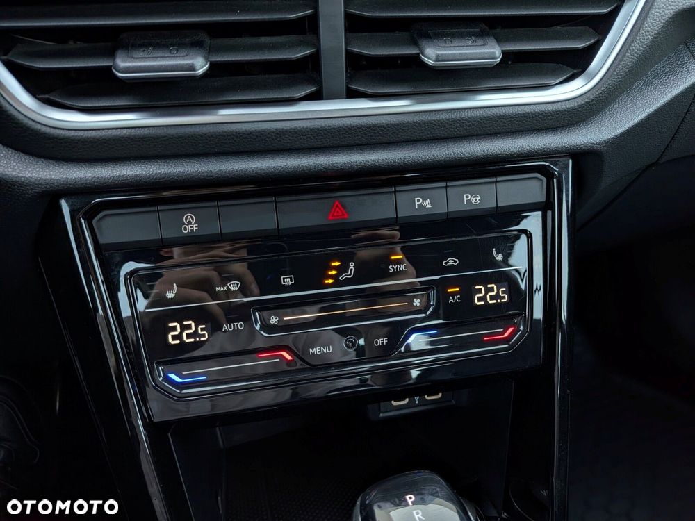 Volkswagen T-Roc 1.5 TSI R-Line DSG - 29