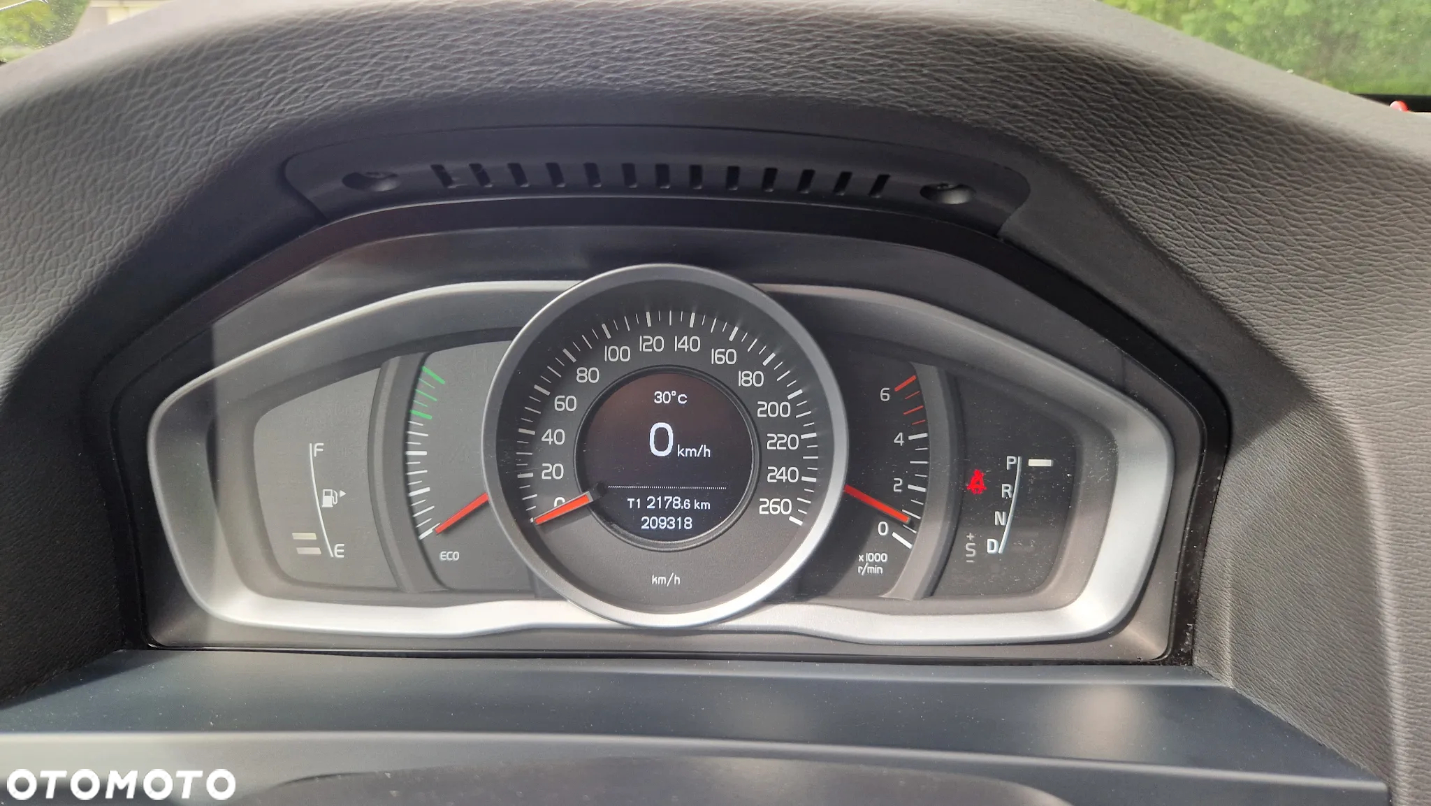 Volvo V60 D3 Geartronic Kinetic - 24