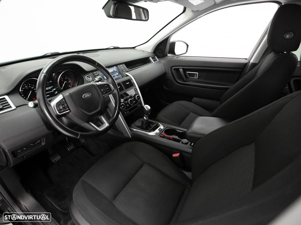 Land Rover Discovery Sport - 7