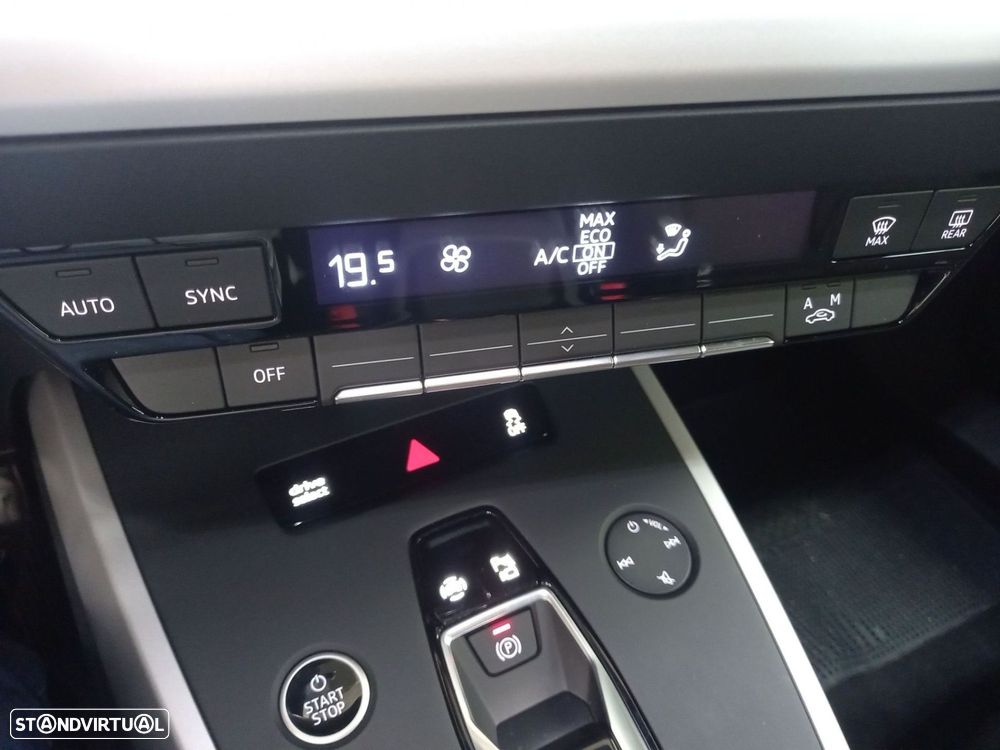 Audi Q4 Sportback e-tron 40 63 kWh SE Business - 15
