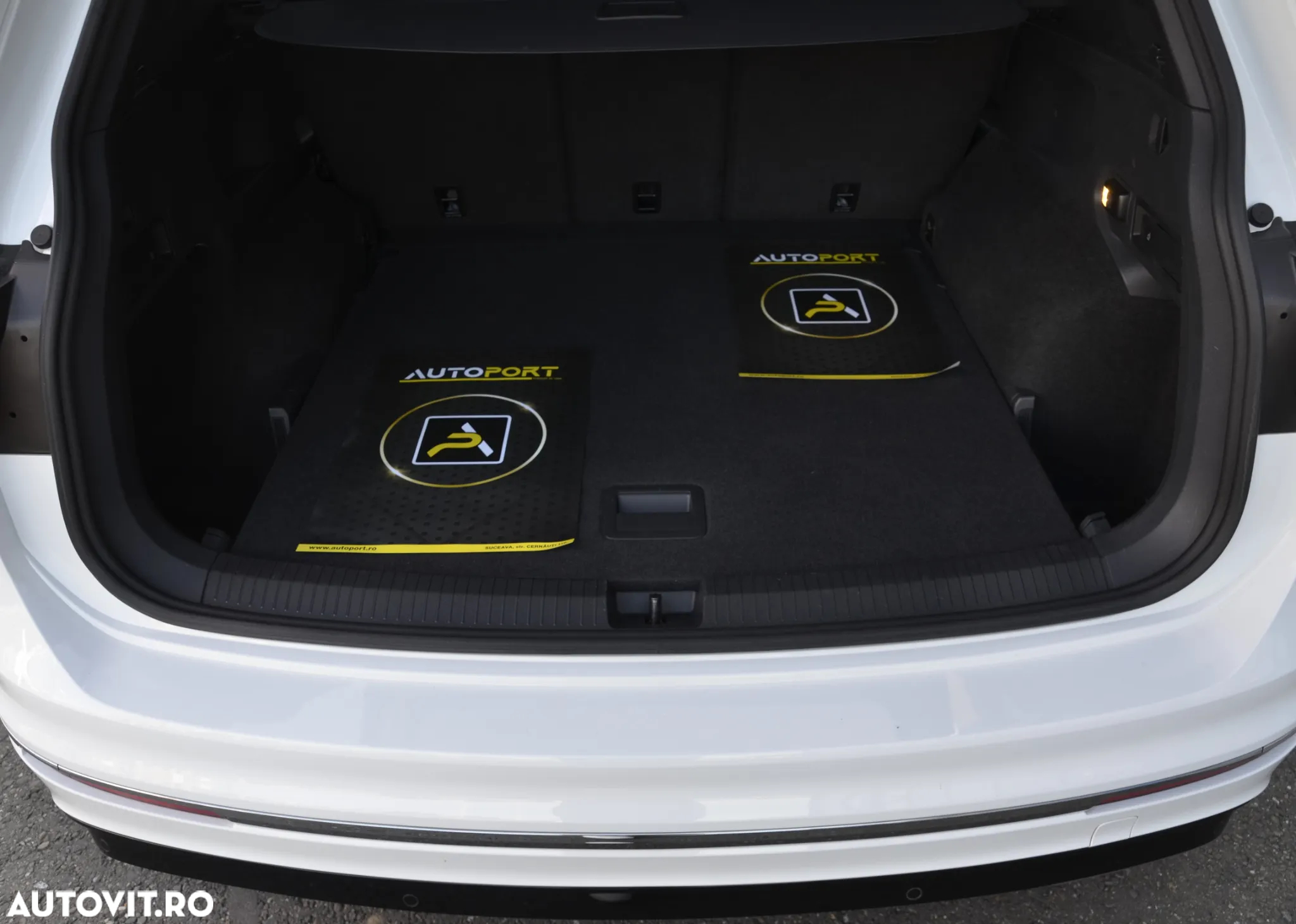 Volkswagen Tiguan Allspace 2.0 TDI SCR 4Motion DSG R-Line - 37