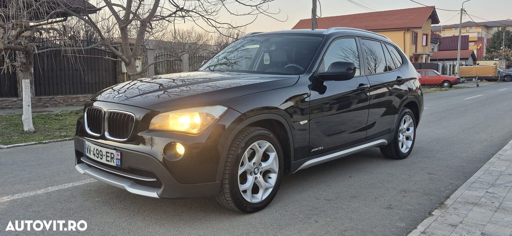 BMW X1 xDrive18d Aut. Sport Line - 2