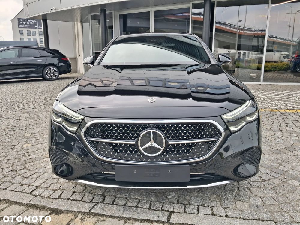 Mercedes-Benz Klasa E 220 d mHEV Avantgarde 9G-Tronic - 2