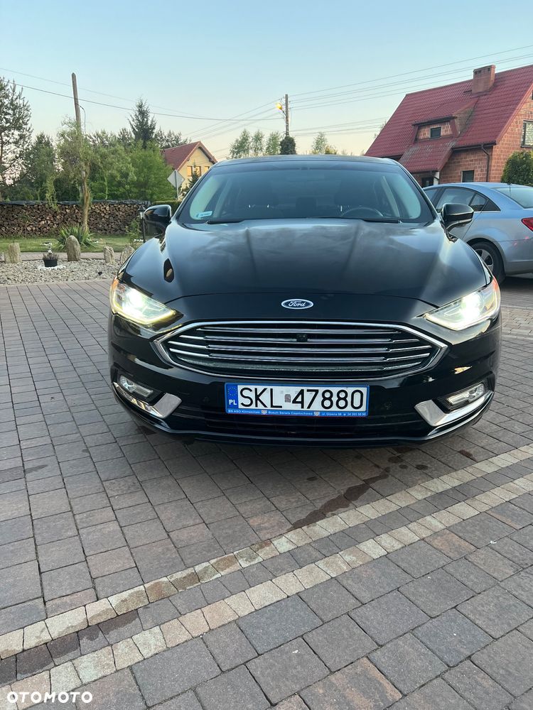 Ford Fusion - 2