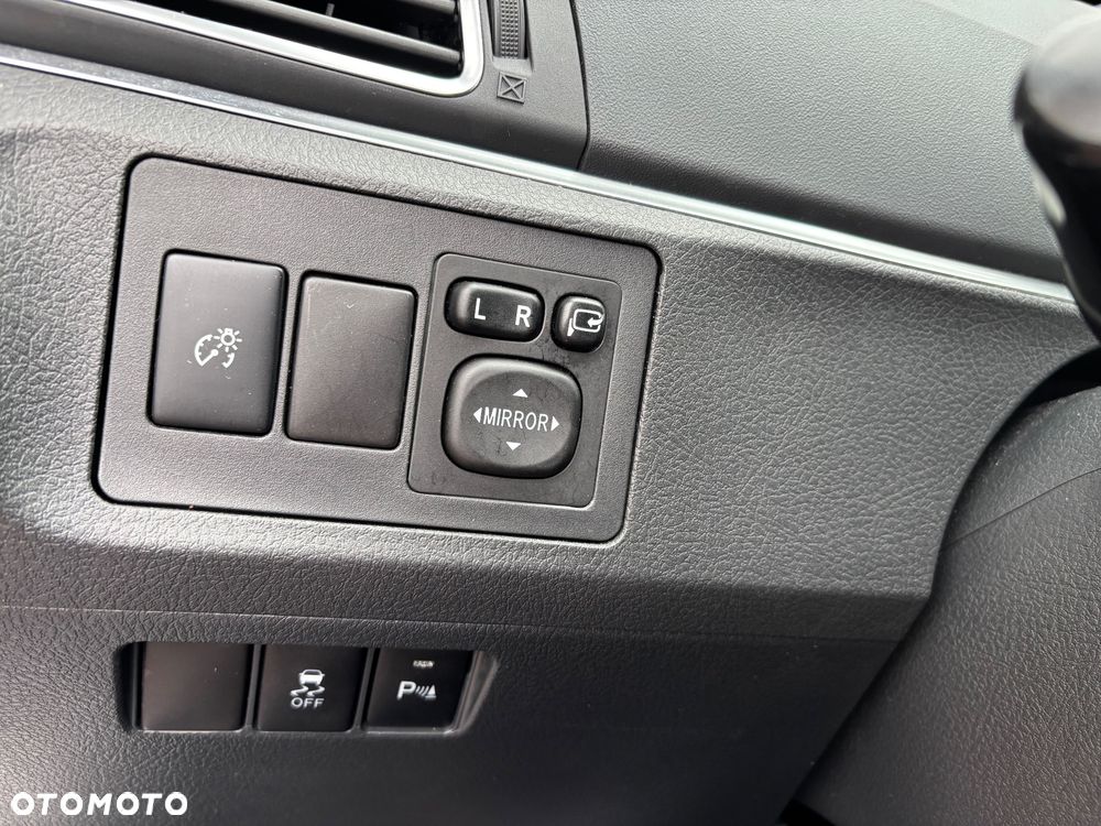 Toyota Verso 1.8 Prestige EU5 MS - 5