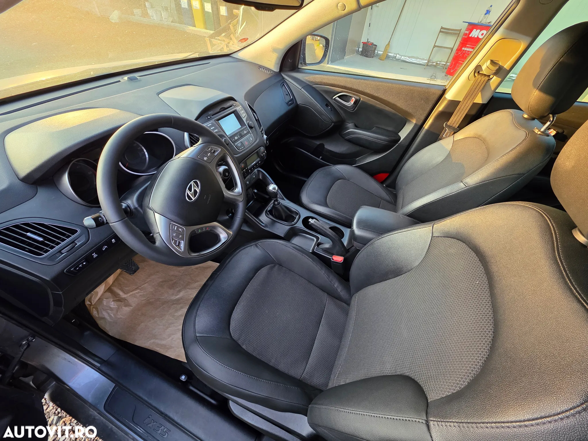Hyundai ix35 2.0 CRDI 4WD Comfort - 8