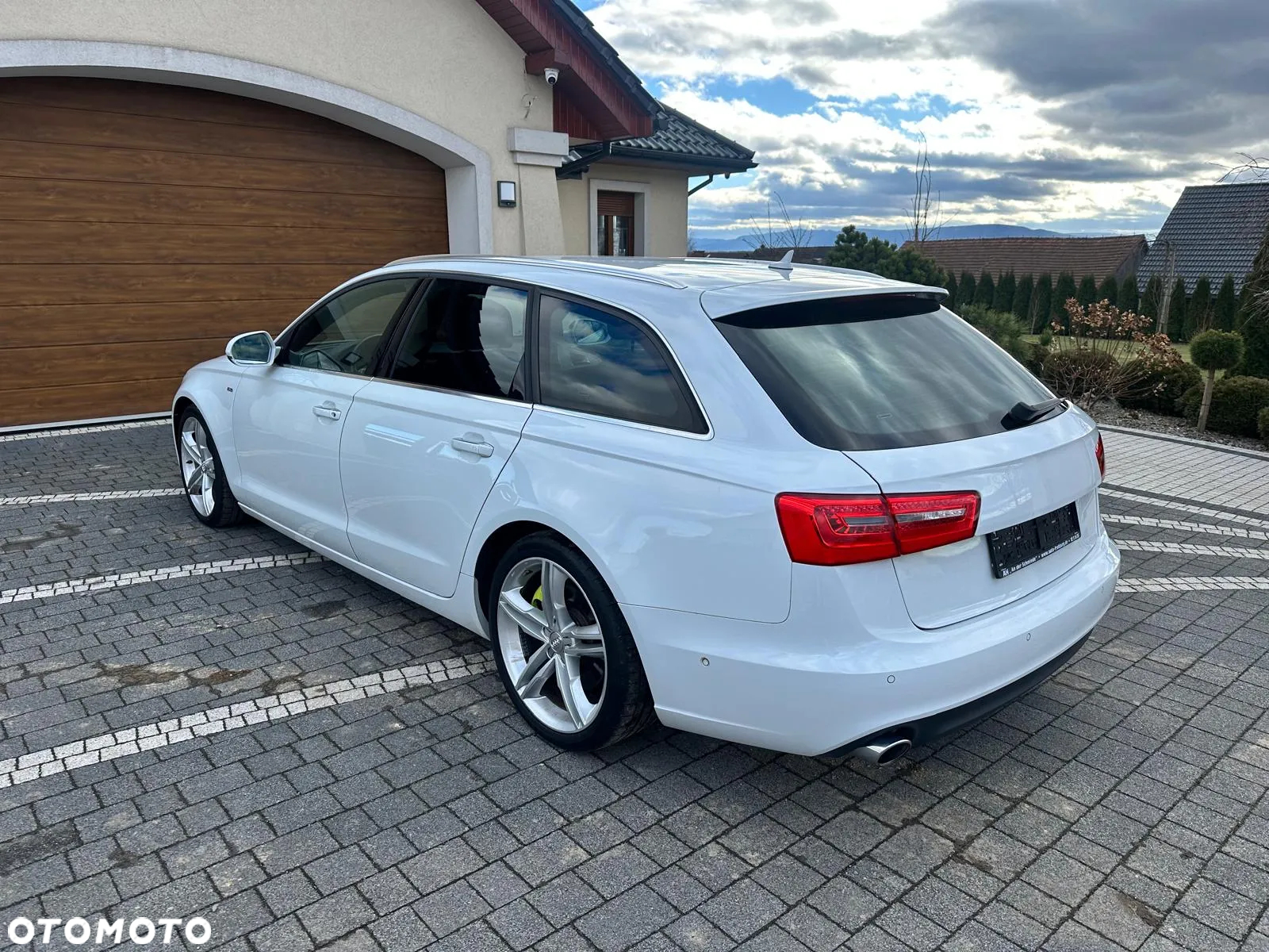 Audi A6 Avant 3.0 TDI DPF quattro S tronic - 4