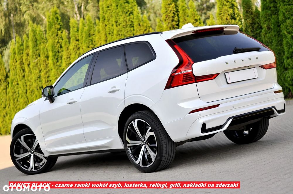 Volvo XC 60 B4 D Plus Dark - 3