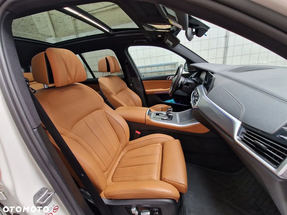 BMW X5 xDrive25d - 17