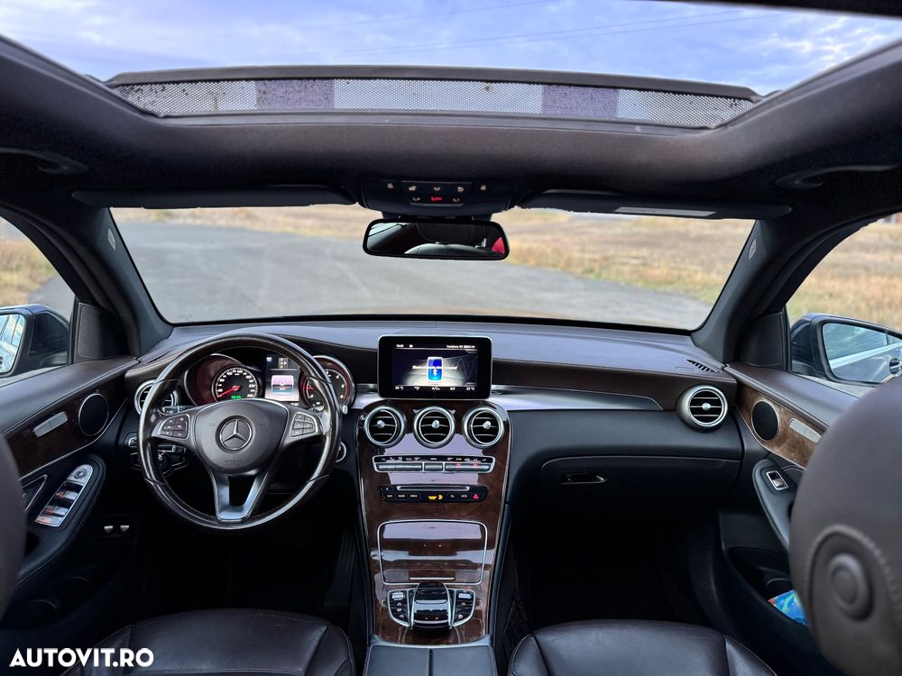 Mercedes-Benz GLC 250 d 4MATIC 9G-TRONIC Exclusive - 4